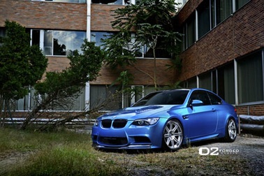 BMW M3 với bộ cánh màu xanh Atlantis hoàn toàn mới